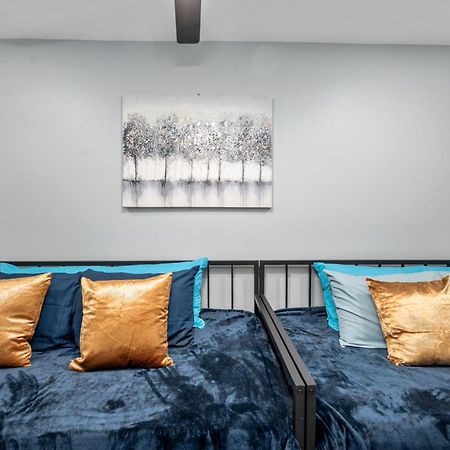 Warm Heights 2Br With Pool & Free Parking Daire Houston Dış mekan fotoğraf