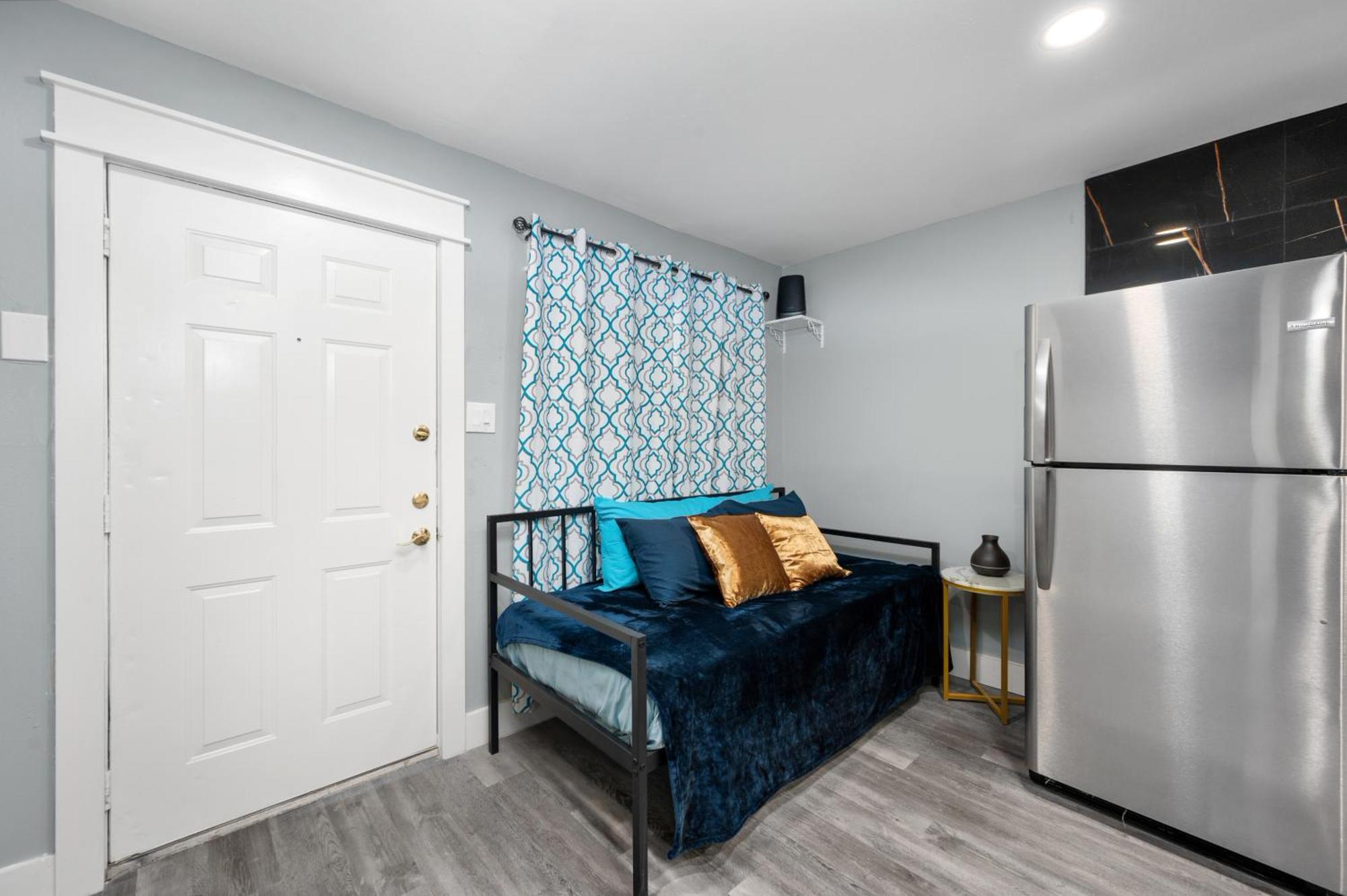 Warm Heights 2Br With Pool & Free Parking Daire Houston Dış mekan fotoğraf