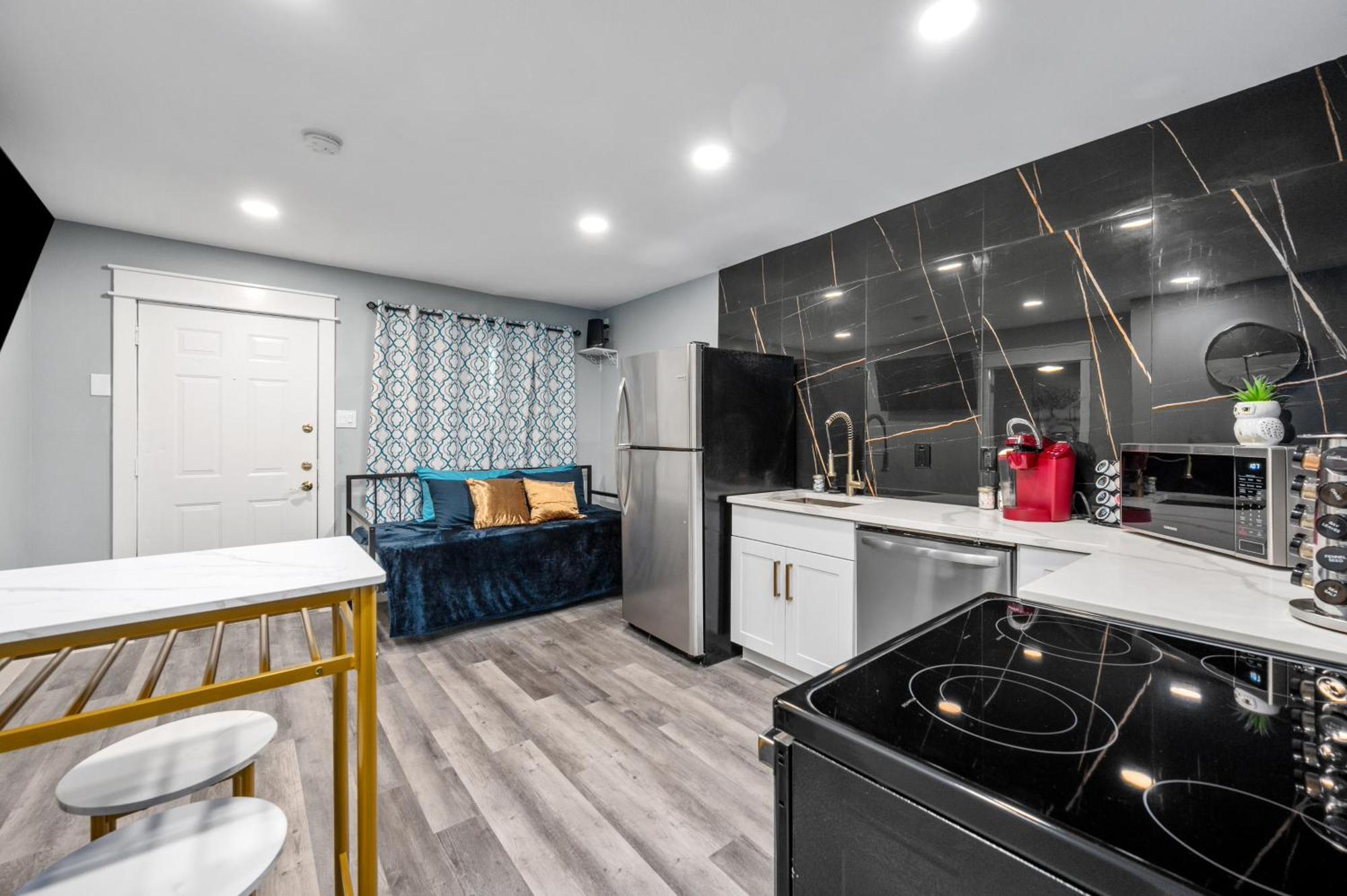 Warm Heights 2Br With Pool & Free Parking Daire Houston Dış mekan fotoğraf